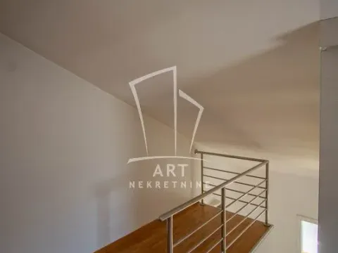 Sale, three bedroom apartment, 87m², Crveni Krst, Beograd - image 9