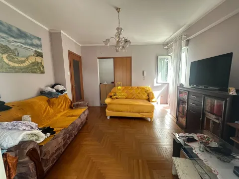 Sale, two bedroom apartment, 81m², Zabjelo, Podgorica - image 2