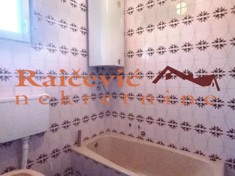 Sale, house, 354m², Begaljica, Grocka - image 10
