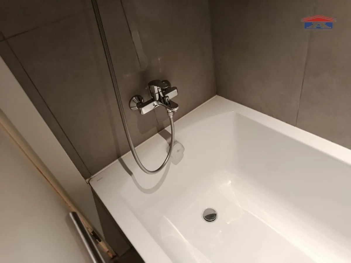 Rent, two bedroom apartment, 75m², Savski Venac, Beograd