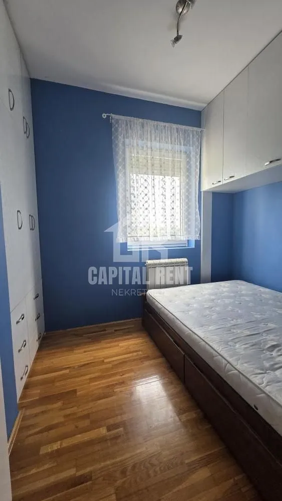 Izdavanje, dvosoban stan, 46m², Vojvode Vlahovica, Beograd