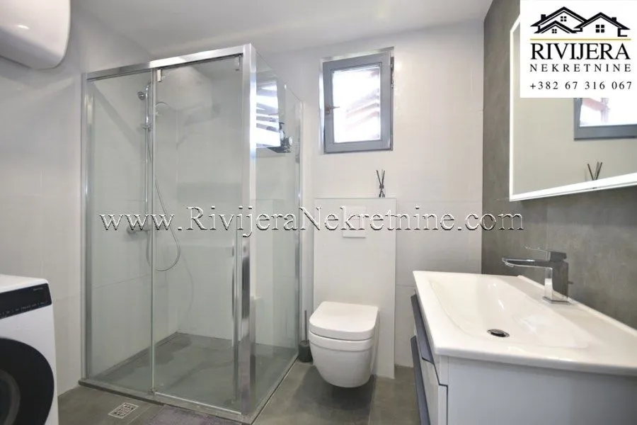 Prodaja, jednosoban stan, 45m², Đenovići, Herceg Novi