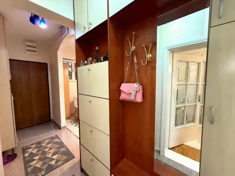 Rent, one bedroom apartment, 52m², Gorica C, Podgorica - image 10