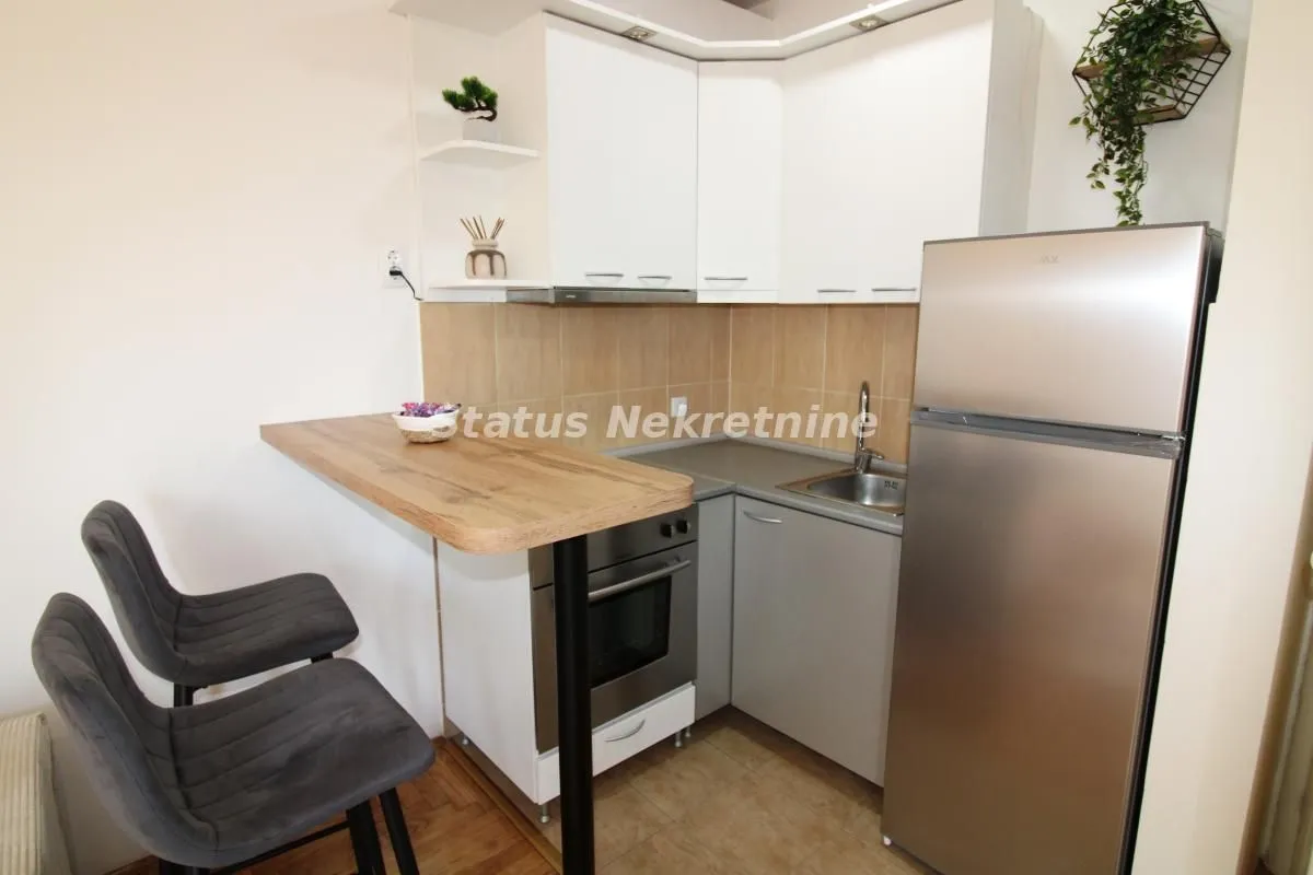 Prodaja, jednosoban stan, 36m², Betanija, Novi Sad Sve Podlokacije