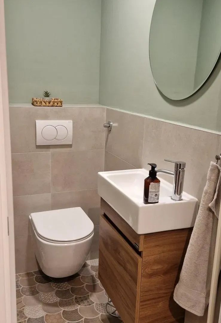 Izdavanje, trosoban stan, 86m², Novi Beograd Blok 63, Novi Beograd Sve Podlokacije