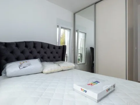 Rent, two bedroom apartment, 68m², Momišići, Podgorica - image 8