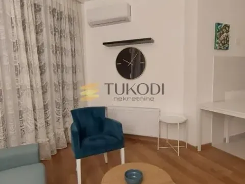 Izdavanje, garsonjera, 30m², Sajmište, Novi Sad - image 5