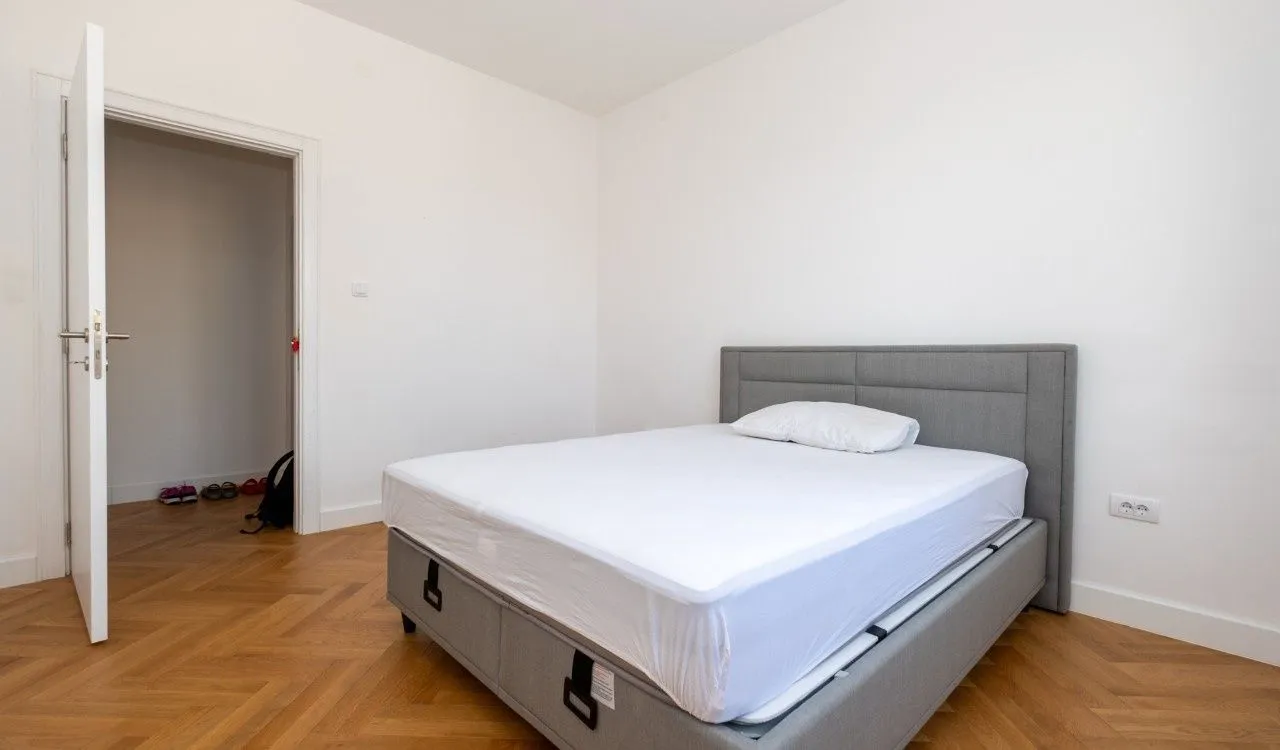 Rent, two bedroom apartment, 70m², Podgorica, Crna Gora