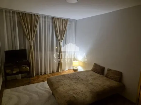 Sale, three bedroom apartment, 71m², Autokomanda, Voždovac Sve Podlokacije - image 4