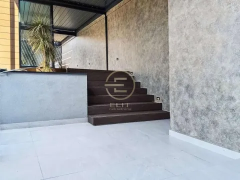 Sale, four bedroom apartment, 240m², Adamovićevo Naselje, Novi Sad Sve Podlokacije - image 17