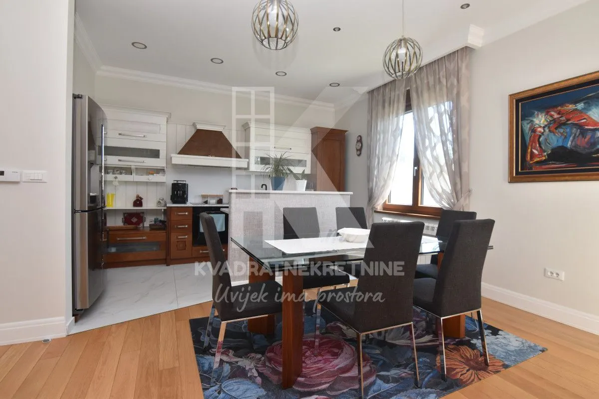 Prodaja, kuća, 170m², Gornja Gorica, Podgorica