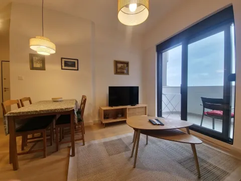 Izdavanje, jednosoban stan, 44m², Bečići, Budva - image 5