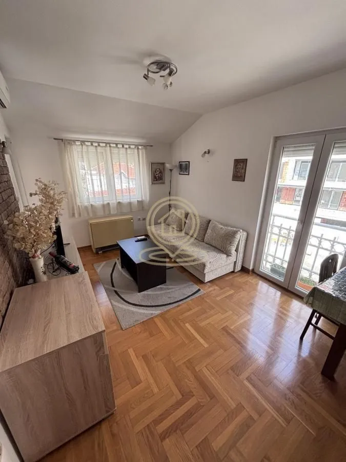 Prodaja, dvosoban stan, 41m², Centar, Vrnjačka Banja