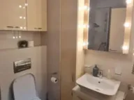 Izdavanje, jednosoban stan, 47m², City Kvart, Podgorica - image 7