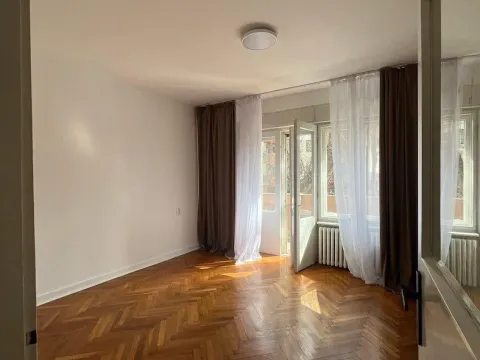 Rent, office space, 84m², Stari grad, Novi Sad - image 2