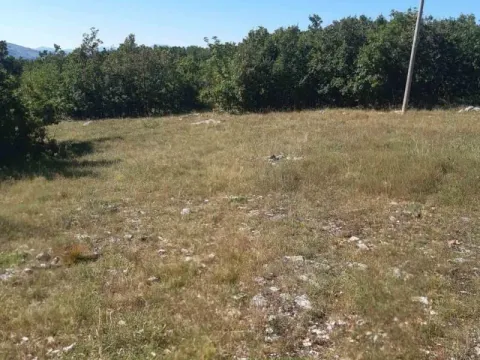 Zemljište in Nikšić