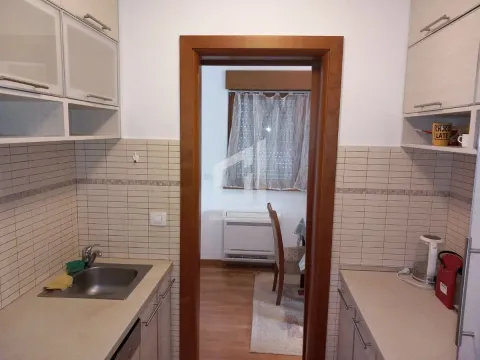 Izdavanje, trosoban stan, 105m², Preko Morače, Podgorica - image 3