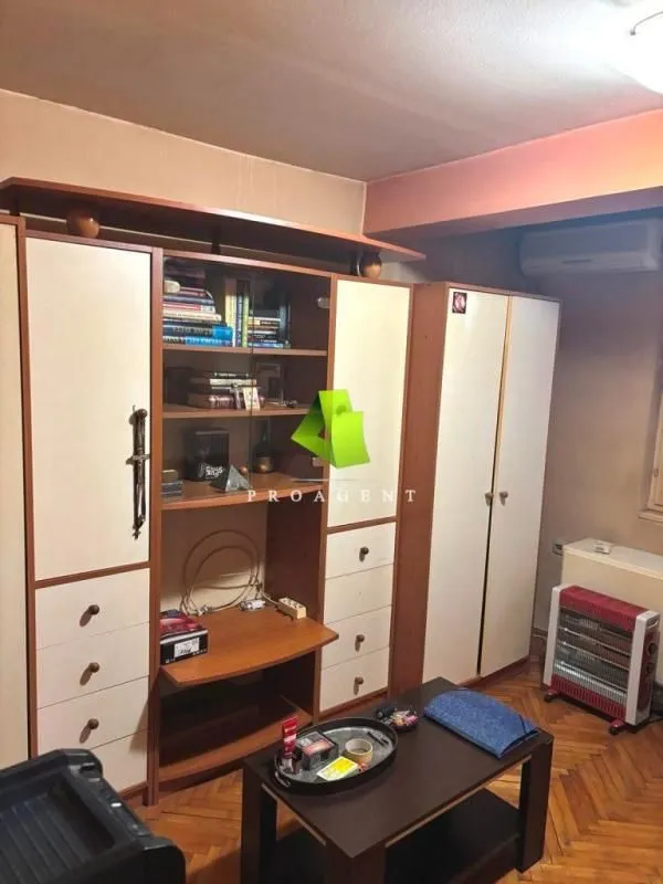 Prodaja, trosoban stan, 77m², Palilula, Niš