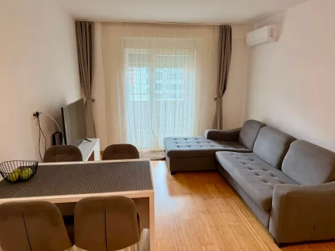 Rent, one bedroom apartment, 40m², Ilino, Bar - image 1