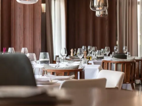 Rent, hospitality venue, 200m², City Kvart, Podgorica