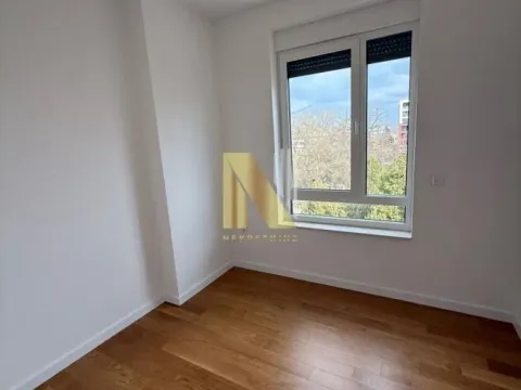 Prodaja, četvorosoban stan, 116m², Bulevar Evrope, Novi Sad Sve Podlokacije - image 11