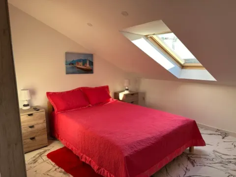 Prodaja, četvorosoban stan, 87m², Centar, Budva - image 6