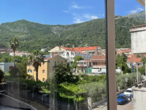 Rent, studio apartment, 30m², Babilonija, Budva - image 12