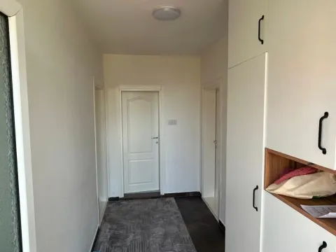 Prodaja, kuća, 170m², Kosić, Danilovgrad - image 12