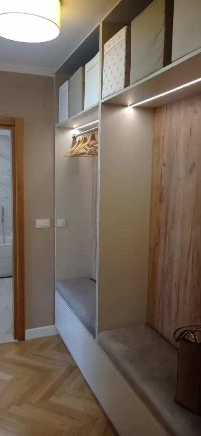 Rent, two bedroom apartment, 81m², Dobrota, Kotor