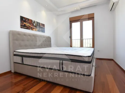 Rent, four bedroom apartment, 140m², Centar, Podgorica - image 10