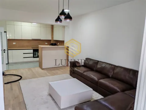Izdavanje, dvosoban stan, 80m², Preko Morače, Podgorica - image 1