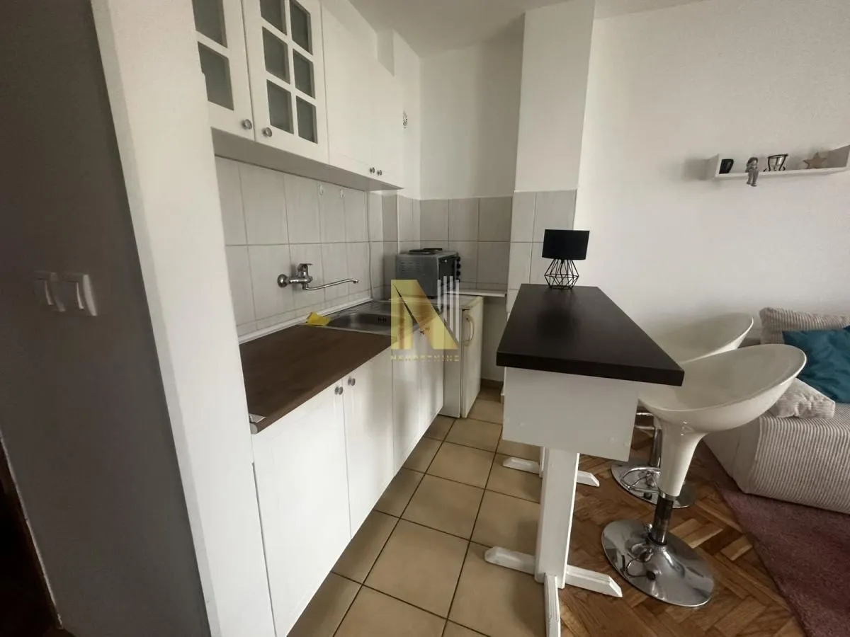 Prodaja, garsonjera, 25m², Nova Detelinara, Novi Sad Sve Podlokacije
