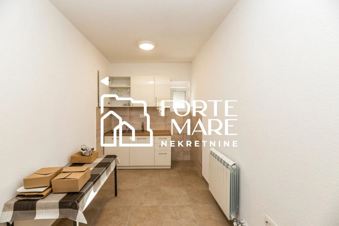 Prodaja, kuća, 220m², Zelenika, Herceg Novi
