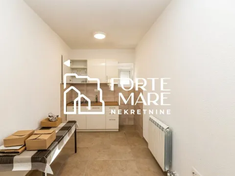 Sale, house, 220m², Zelenika, Herceg Novi - image 15