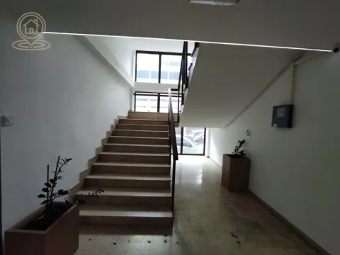 Izdavanje, poslovni prostor, 200m², Bulevar Oslobodjenja, Novi Sad Sve Podlokacije - image 16