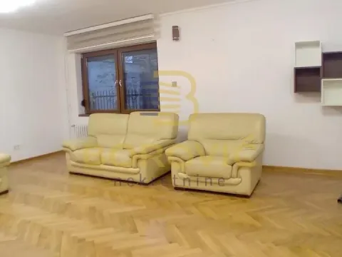 Rent, house, 160m², Savski Venac, Beograd