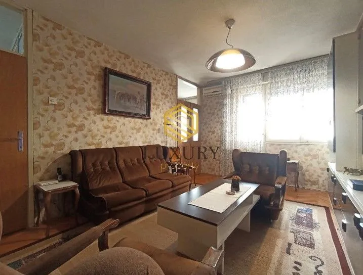 Prodaja, dvosoban stan, 75m², Centar, Podgorica