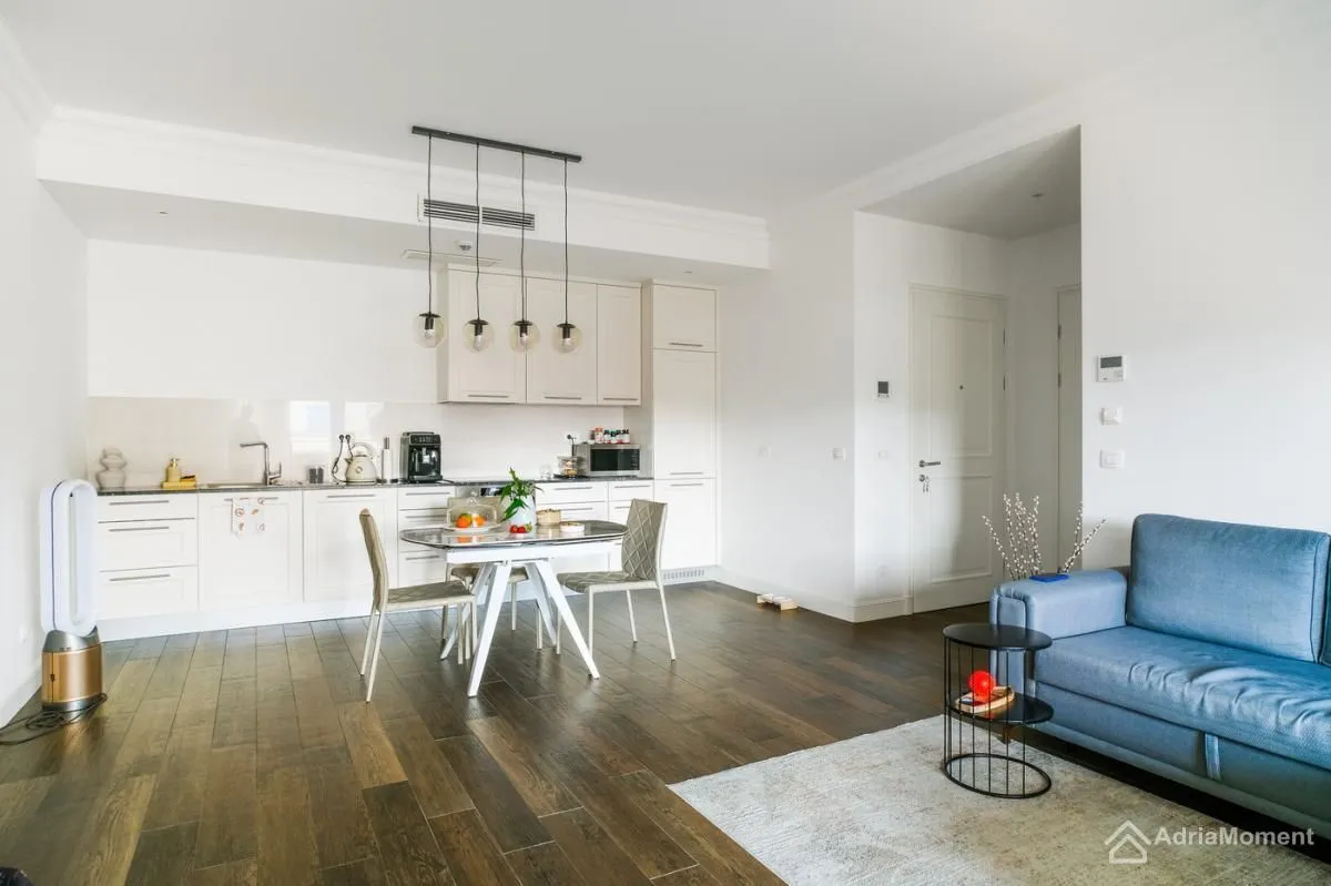 Prodaja, jednosoban stan, 67m², Luštica Bay, Tivat