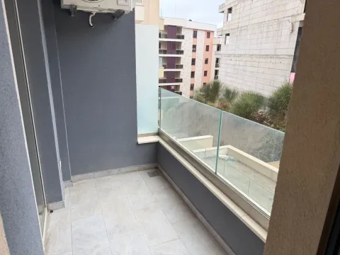 Prodaja, dvosoban stan, 64m², Bečići, Budva - image 9