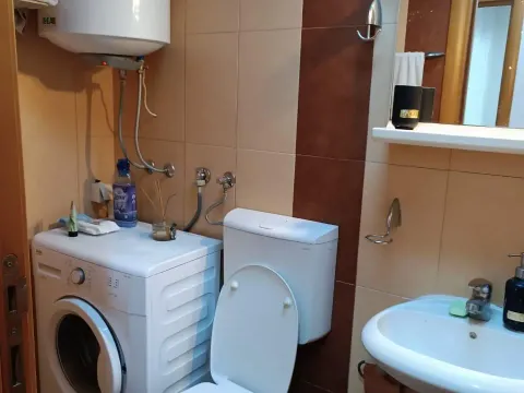 Sale, one bedroom apartment, 30m², Velji Vinogradi, Budva - image 4