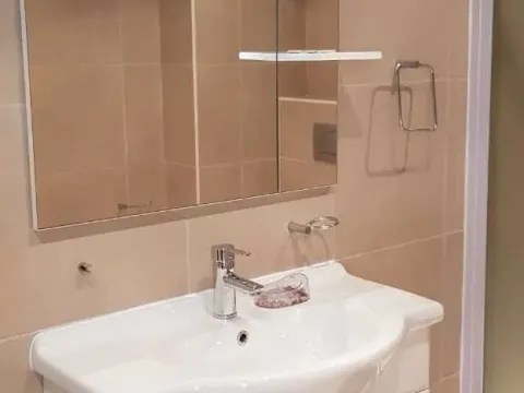 Prodaja, stan, 67m², Pržno, Budva - image 10