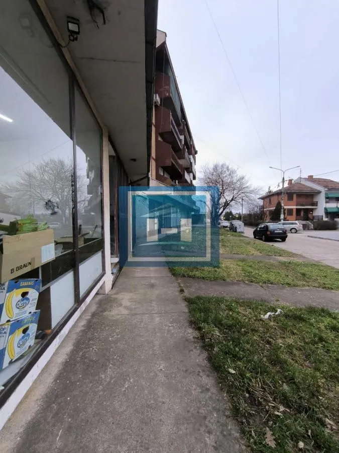 Sale, office space, 38m², Ćuprija, Srbija