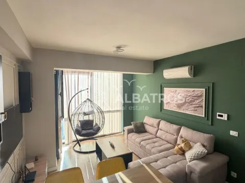 Rent, one bedroom apartment, 42m², Centar, Bar - image 1