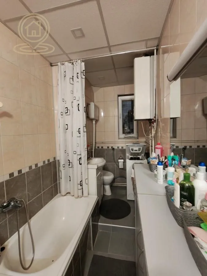 Rent, four bedroom apartment, 68m², Centar, Kragujevac