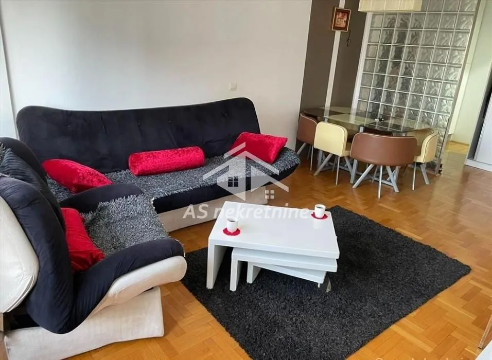 Izdavanje, trosoban stan, 68m², Zvezdara Sve Podlokacije, Beograd