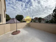 Rent, house, 250m², Tološi, Podgorica - image 14