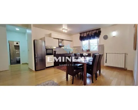 Rent, four bedroom apartment, 120m², Stari Grad, Beograd - image 6