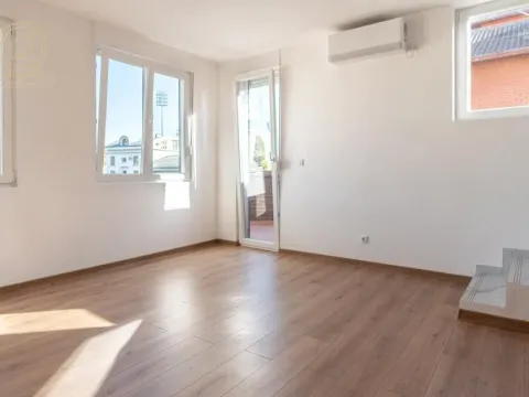 Prodaja, četvorosoban stan, 88m², Banovo Brdo, Beograd - image 3