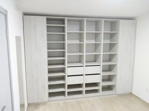 Rent, three bedroom apartment, 145m², Podgorica, Crna Gora - image 3