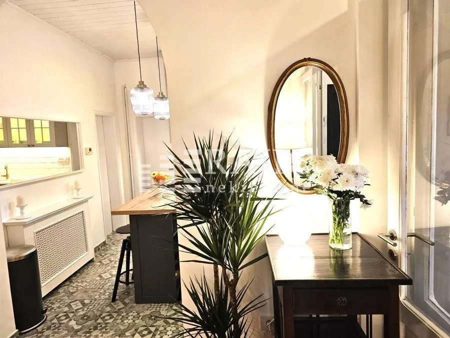 Rent, three bedroom apartment, 120m², Senjak, Beograd
